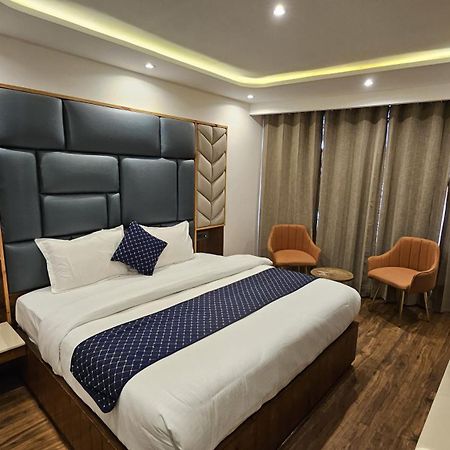 Mountain Zest- Simla Royale Near Mall Road Free Pickup From Railway Station Simla Exterior photo