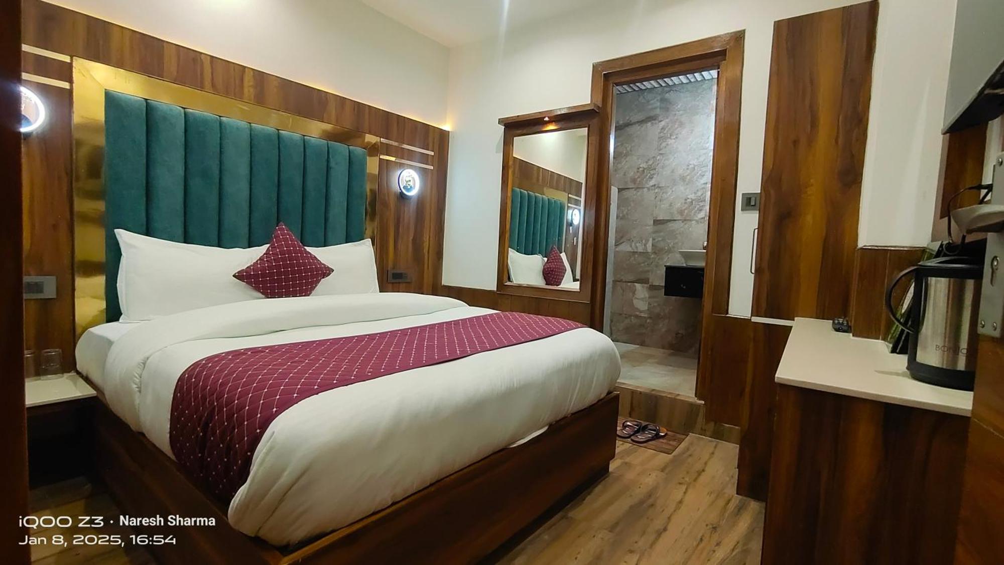 Mountain Zest- Simla Royale Near Mall Road Free Pickup From Railway Station Simla Exterior photo
